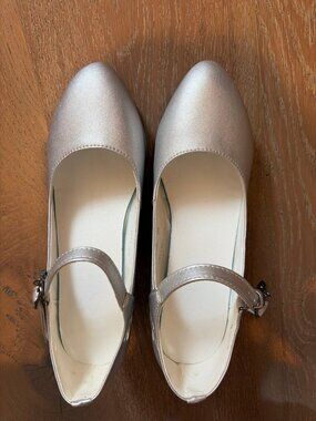 Silver Mary Jane Wedding Heels Genuine Leather US 7.5 Worn Once
